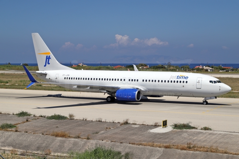 Jettime Boeing 737 8K5 WL OY JZM V1images Aviation Media