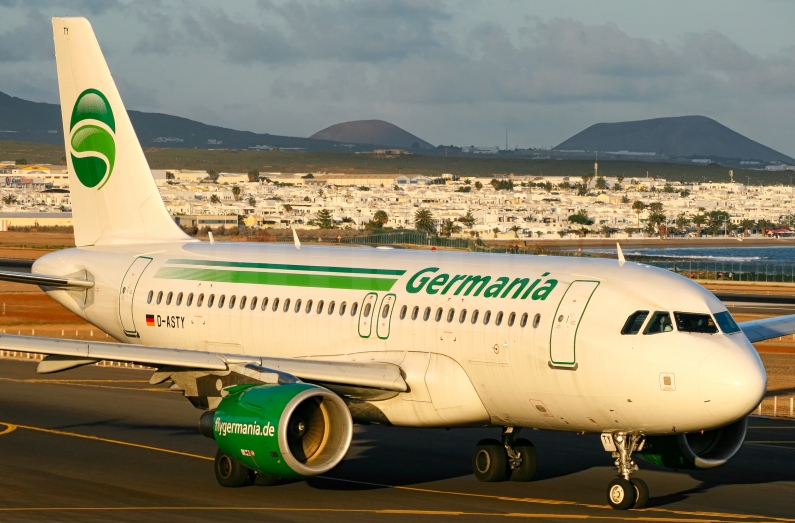 Germania Airbus A319-112 D-ASTY