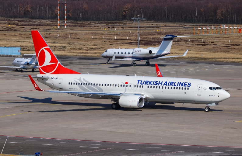 Turkish Airlines Boeing 737-8F2 TC-JVI