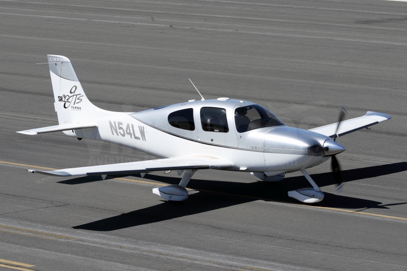 Private Cirrus SR22 GTS Turbo N54LW