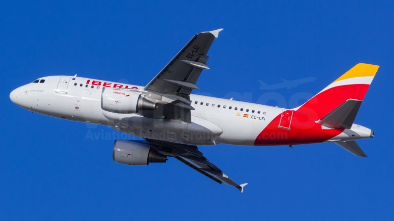 Iberia Airbus A319-111 EC-LEI