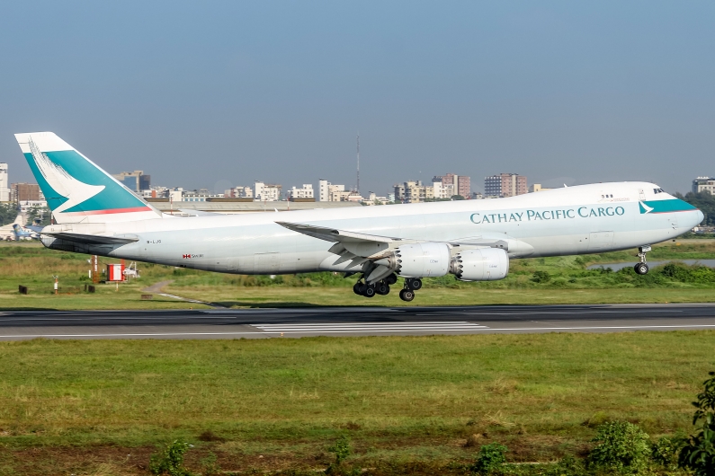 Cathay Pacific Boeing 747-867F B-LJG