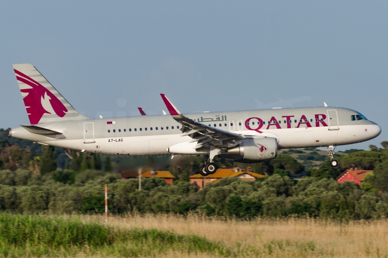 Qatar Airways Airbus A320-214 A7-LAG