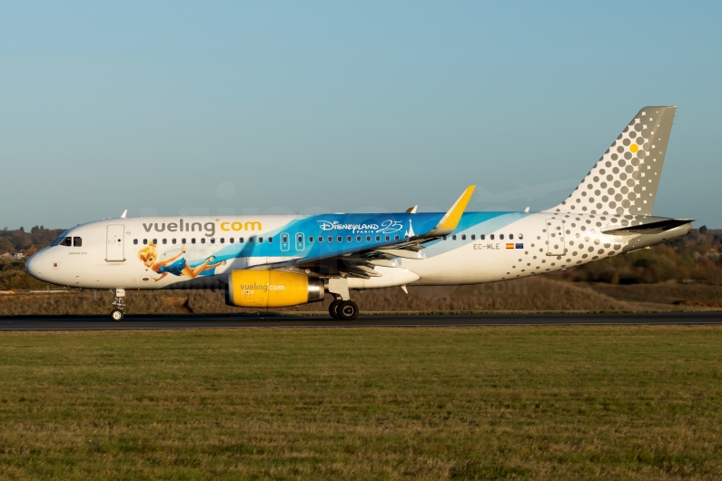 Vueling Airlines Airbus A320-232 EC-MLE