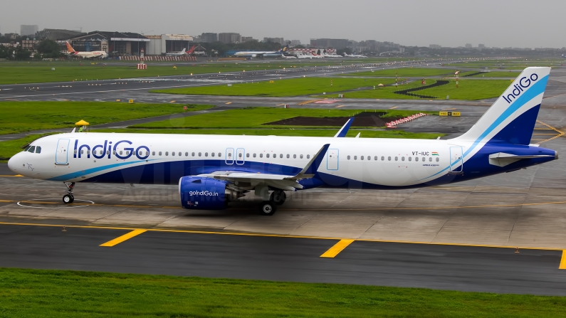 IndiGo Airbus A321-271NX VT-IUC