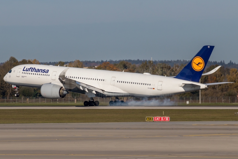 Lufthansa Airbus A350-941 D-AIXB