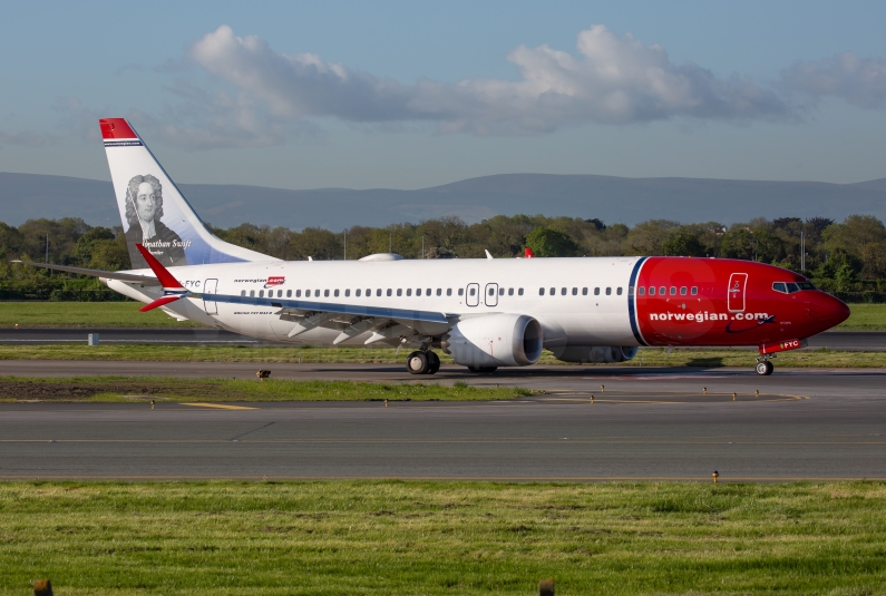 Norwegian Air International Boeing 737-8 MAX EI-FYC