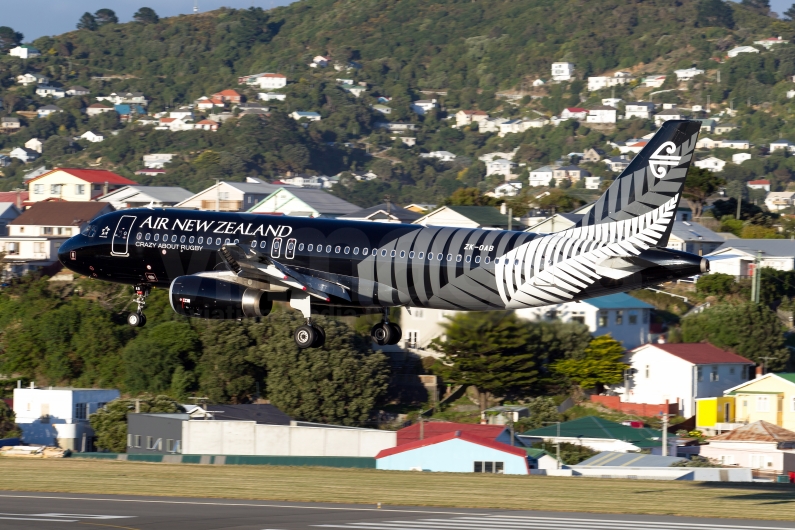 Air New Zealand Airbus A320-232 ZK-OAB