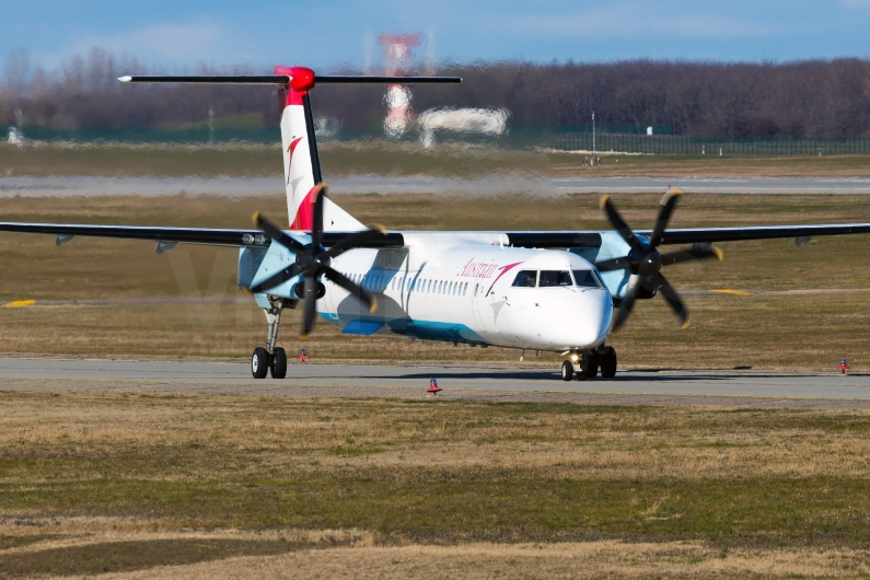 Austrian Airlines Bombardier DHC-8-402Q Dash 8 OE-LGA