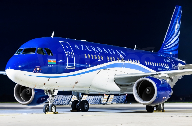 AZAL Azerbaijan Airlines Airbus A319-115(CJ) 4K-8888