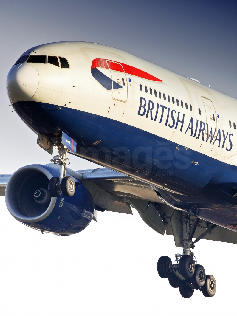 British Airways Boeing 777-236ER G-YMMB