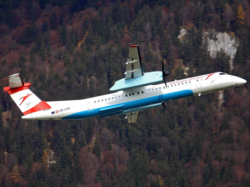 Austrian Arrows Bombardier DHC-8-402Q OE-LGH