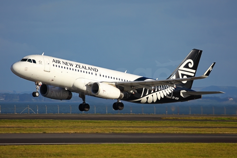 Air New Zealand Airbus A320-232 ZK-OXB