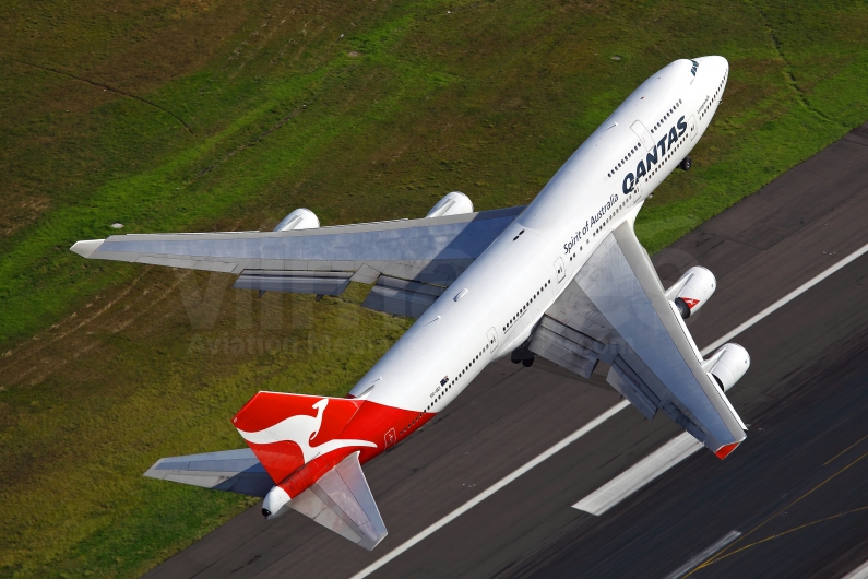 Qantas Boeing 747-438(ER) VH-OEI