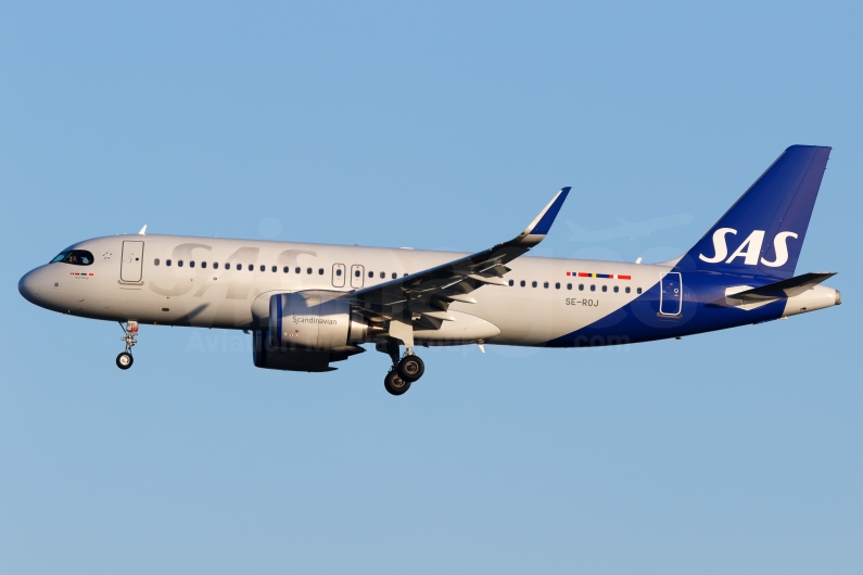 SAS Scandinavian Airlines Airbus A320-251N SE-ROJ