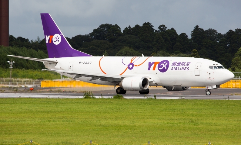 YTO Cargo Airlines Boeing 737-3Y0(SF) B-2897