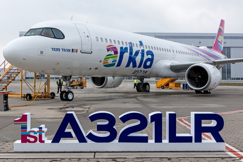 Arkia - Israeli Airlines Airbus A321-251NX 4X-AGH