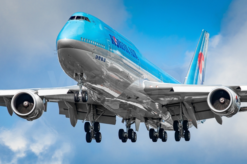 Korean Air Lines Boeing 747-8B5 HL7644