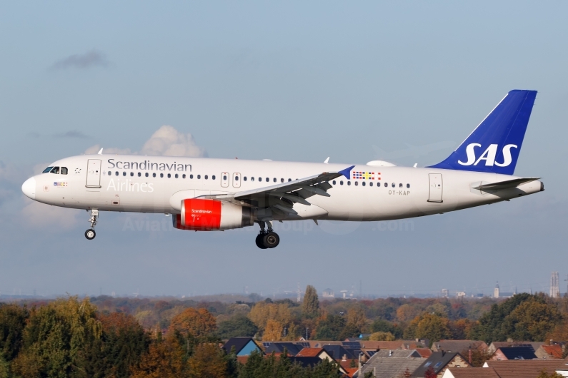 SAS Scandinavian Airlines Airbus A320-232 OY-KAP