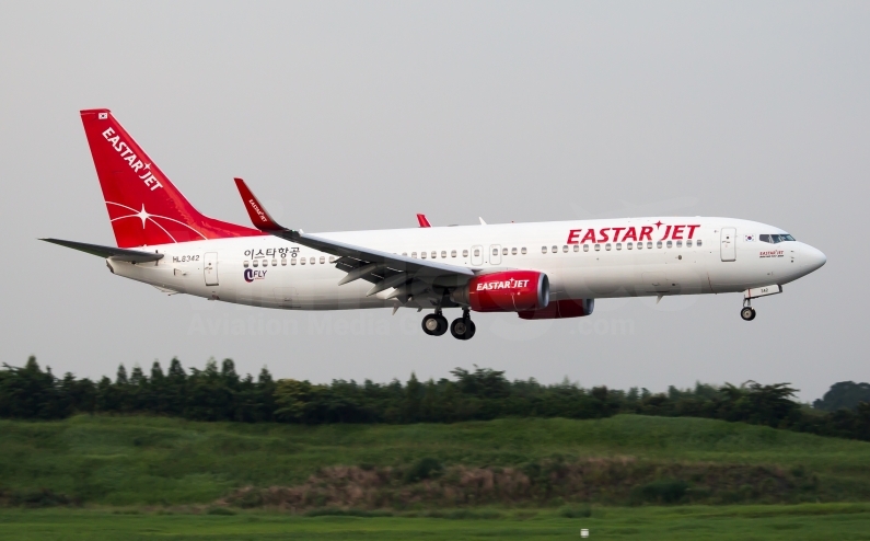 Eastar Jet Boeing 737-8KN(WL) HL8342