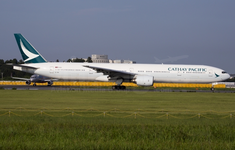 Cathay Pacific Boeing 777-367 B-HNI