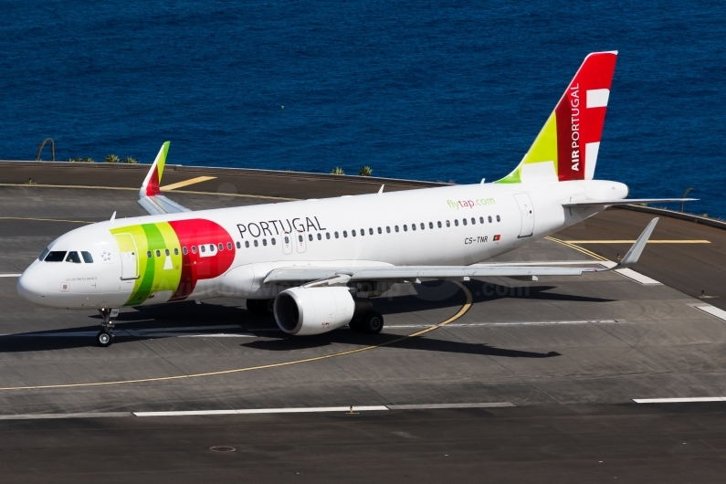 TAP Air Portugal Airbus A320-214(WL) CS-TNR