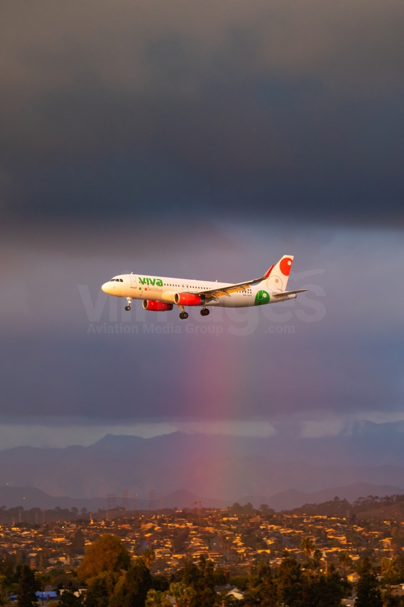 Viva Aerobus Airbus A320-232(WL) XA-VAV