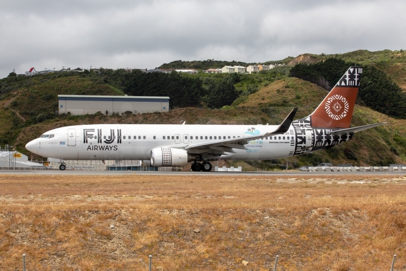 Fiji Airways Boeing 737-8X2(WL) DQ-FJH