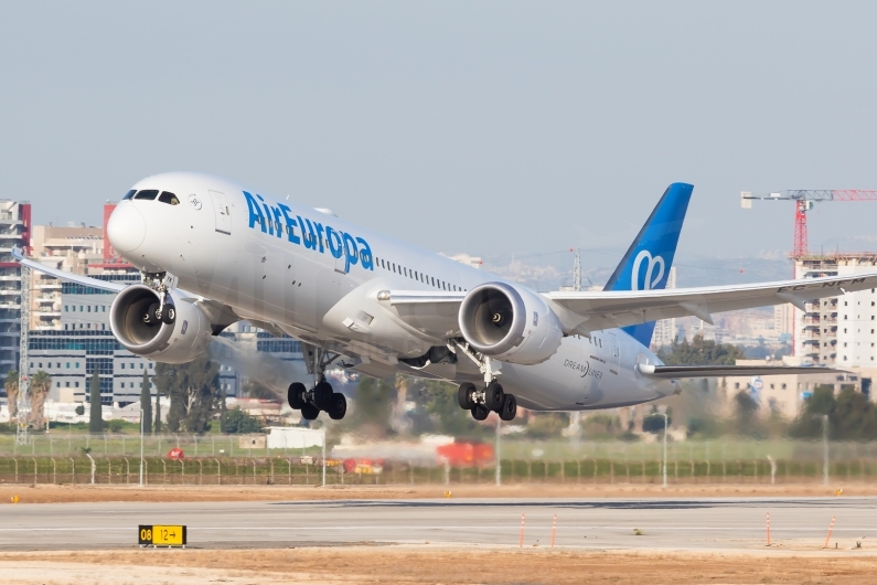 Air Europa Boeing 787-9 Dreamliner EC-NFM