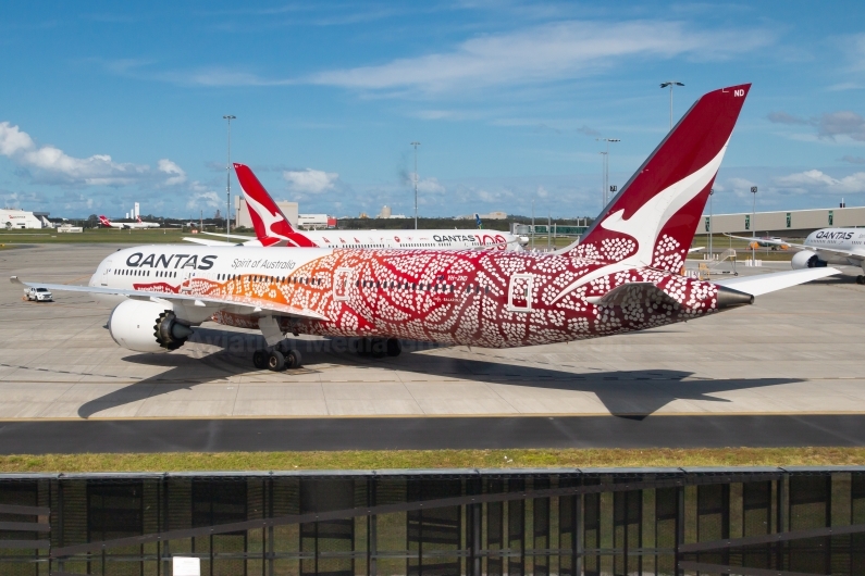 Qantas Boeing 787-9 Dreamliner VH-ZND – V1images Aviation Media