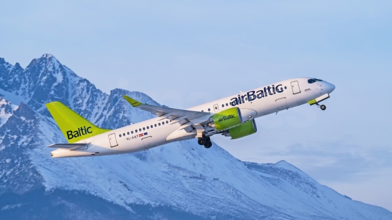 Air Baltic Airbus A220-300 YL-AAT