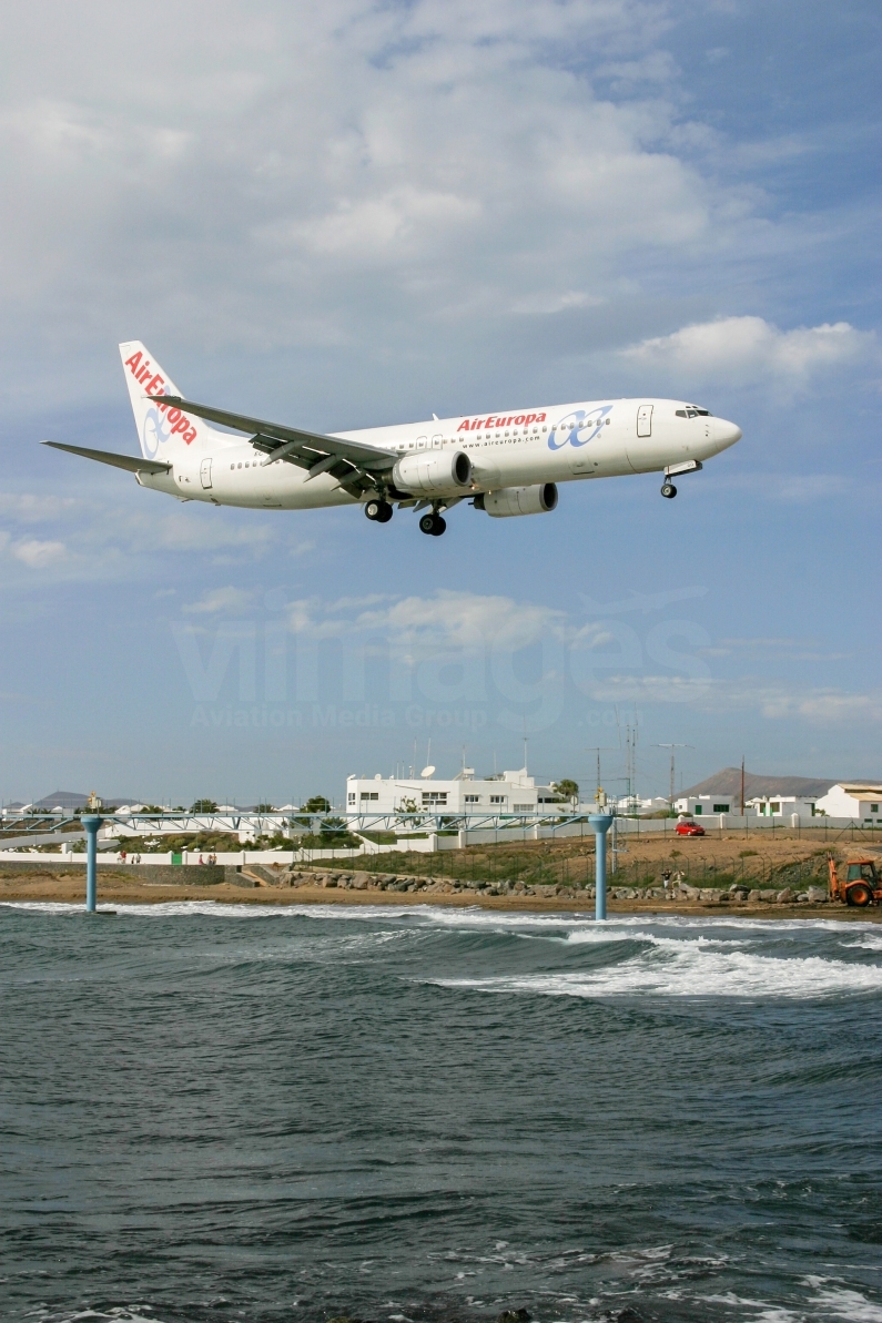 Air Europa Boeing 737-85P EC-HGO