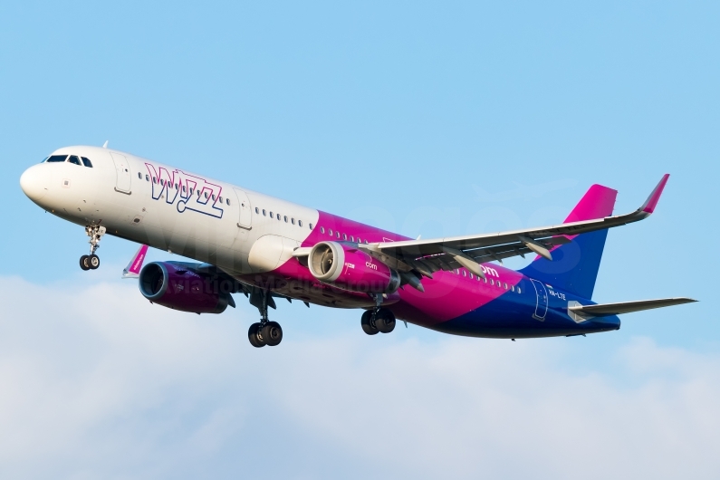 Wizz Air Airbus A321-231(WL) HA-LTE