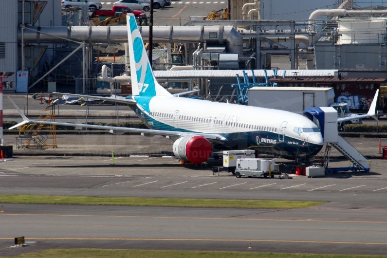 Boeing Boeing 737-9 MAX N7379E