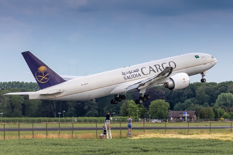 Saudi Arabian Airlines Boeing 777-FFG HZ-AK73