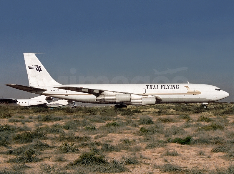 Thai Flying Service Boeing 707-321C HS-TFS