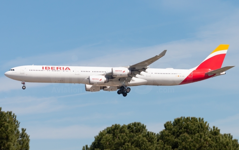 Iberia Airbus A340-642 EC-LEV