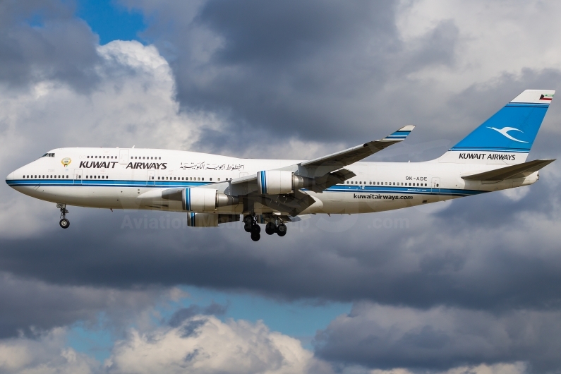 Kuwait Airways Boeing 747-469(M) 9K-ADE