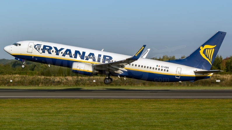 Ryanair Boeing 737-8AS(WL) EI-EBS