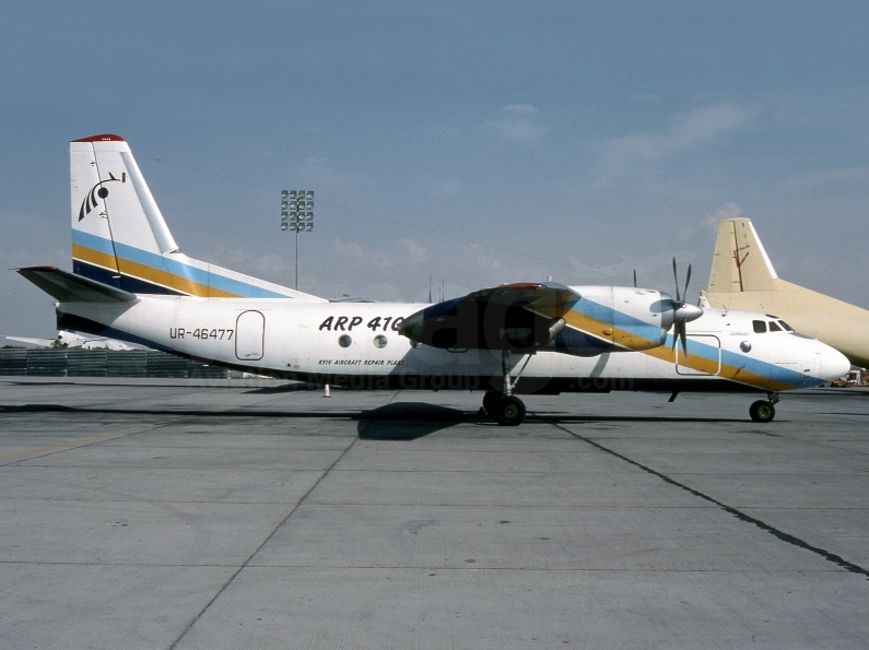 ARP 410 Airlines Antonov An-24RV UR-46477