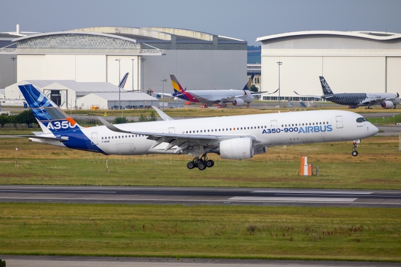 Airbus Industrie Airbus A350-941 F-WXWB