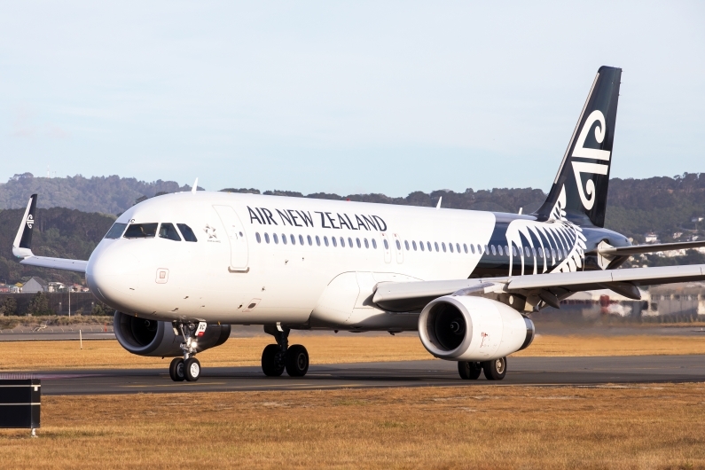 Air New Zealand Airbus A320-232(WL) ZK-OXC