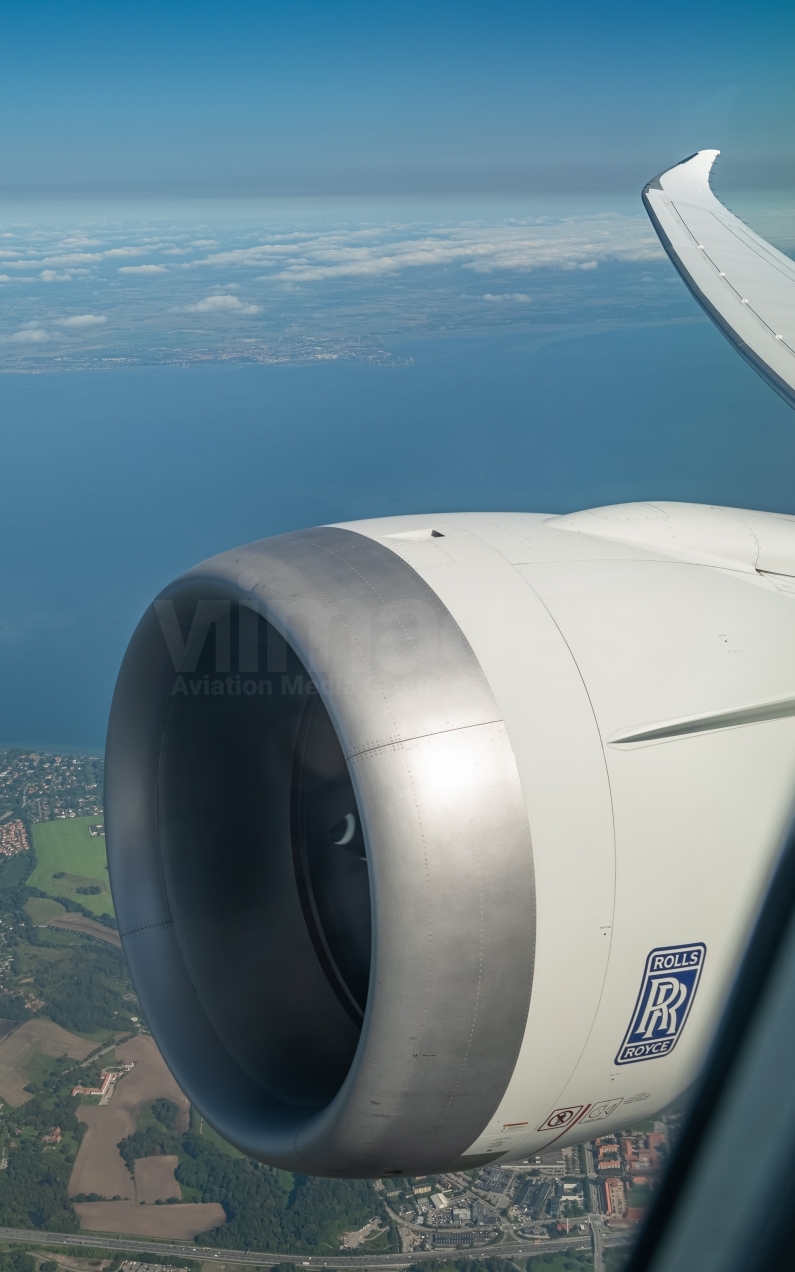 Norwegian Long Haul Boeing 787-9 Dreamliner LN-LNR