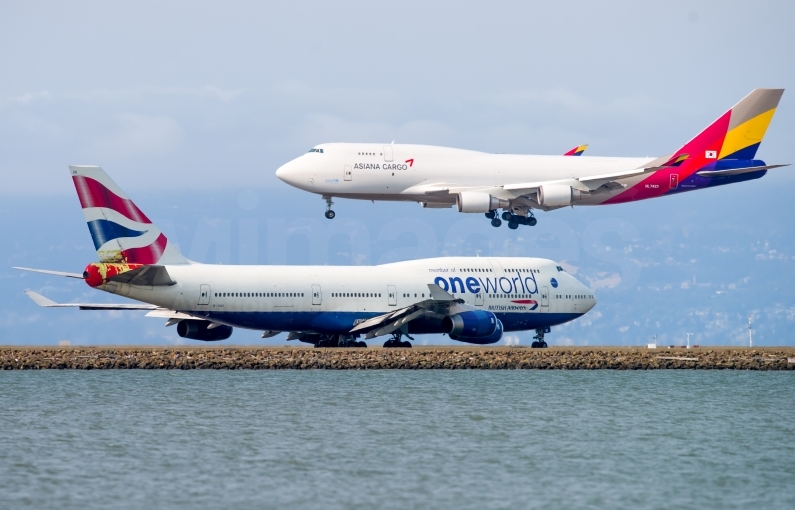 British Airways Boeing 747-436 G-CIVI