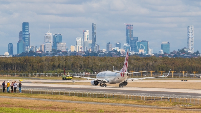 Virgin Australia Boeing 737-8FE(WL) VH-YFW