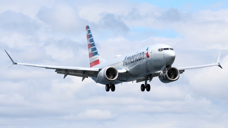 American Airlines Boeing 737-8 MAX N326SJ