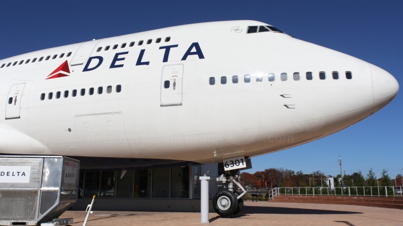 Delta Air Lines Boeing 747-451 N661US – V1images Aviation Media