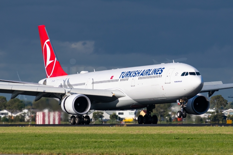 Turkish Airlines Airbus A330-303 TC-JOA