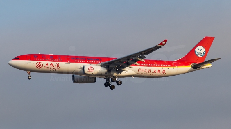 Sichuan Airlines Airbus A330-343 B-5929