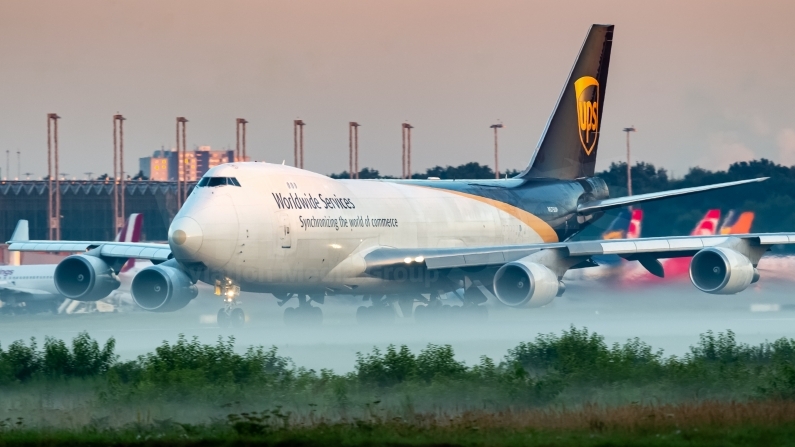 United Parcel Service (UPS) Boeing 747-44AF N575UP